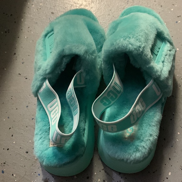 {NWOT} UGG mint green Disco Slide - Picture 3 of 7
